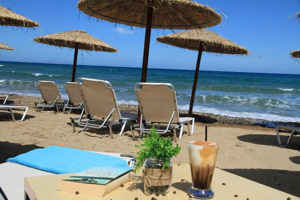 Bar, Dedalos Beach Hotel, Crete
