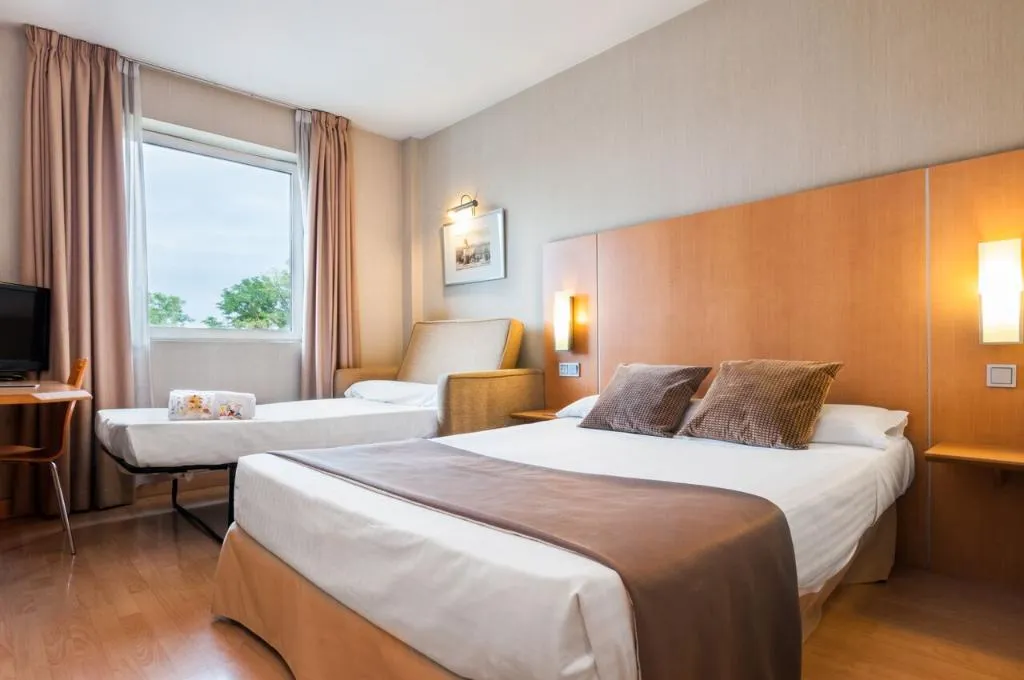 TRIPLE STANDARD Room, Posadas de España Paterna, Valencia