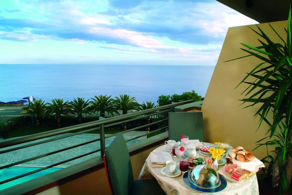 DOUBLE SINGLE USE DELUXE SEA VIEW WITH BALCONY Room, Hotel Nettuno, Catania, Catania