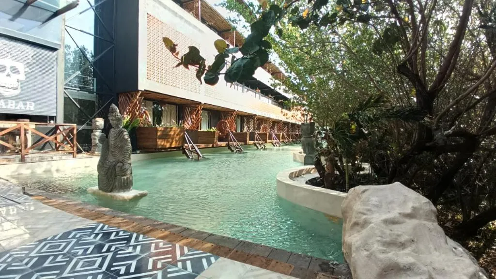 Pool, Akuazul Resorts Only Adults, Cancun Area