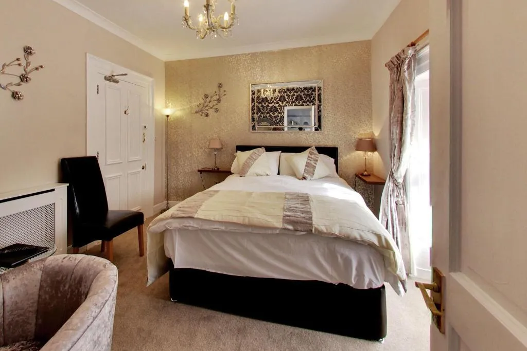 Room, Robin Hill House, Cork