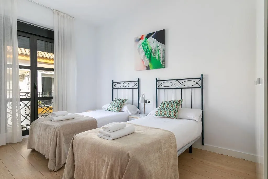APARTMENT DUPLEX Room, Holiday Rentals Tempa Museo, Seville