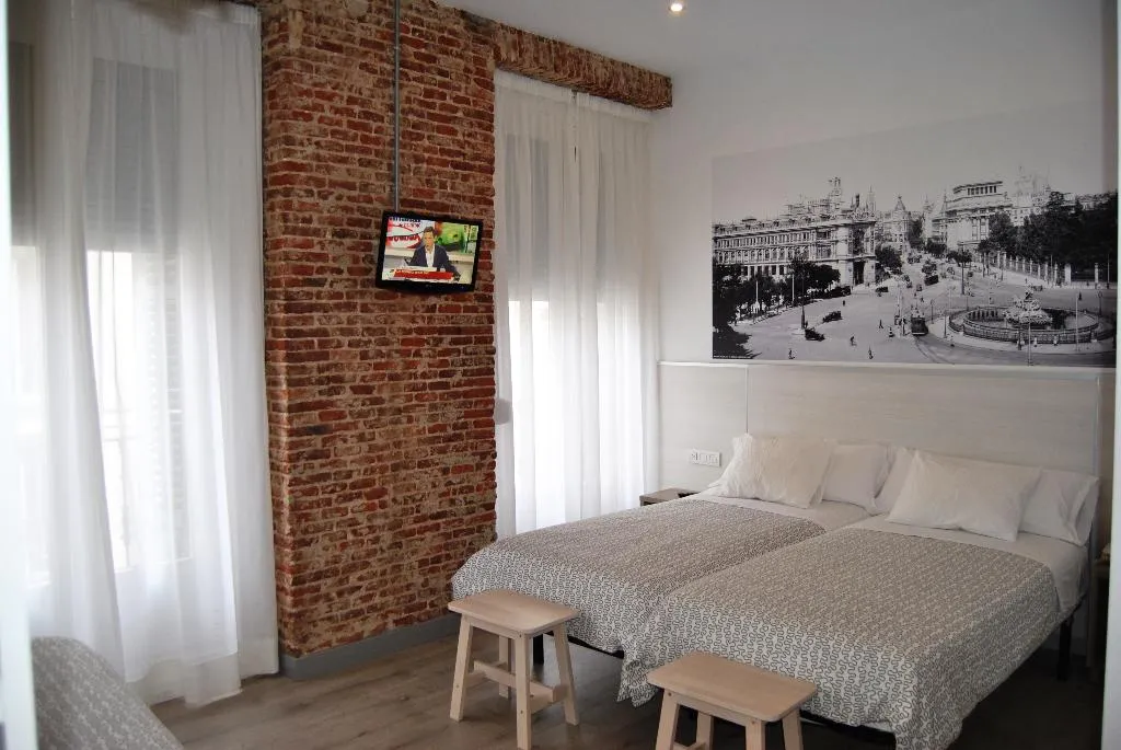 DOUBLE SUPERIOR Room, San Lorenzo, Madrid