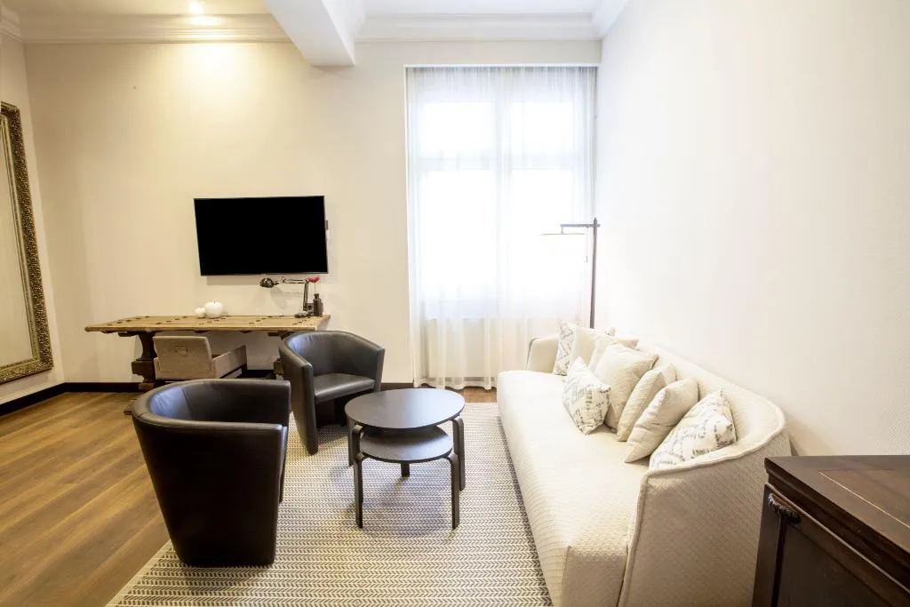 JUNIOR SUITE STANDARD Room, Quentin XL Potsdamer Platz, Berlin