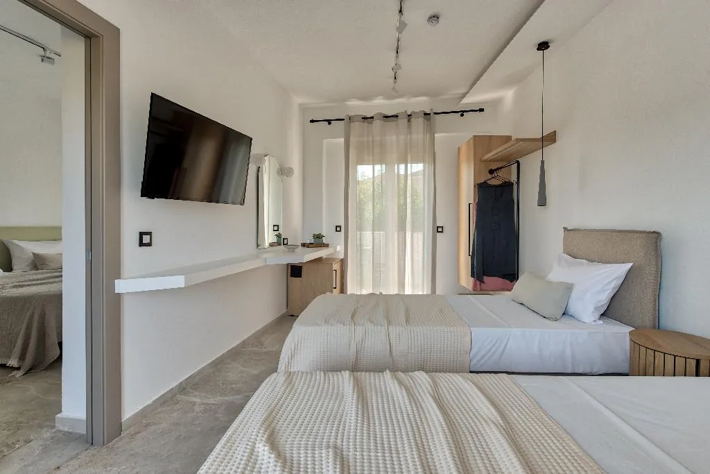 QUADRUPLE DELUXE Room, Ecoresort Zefyros, Zante