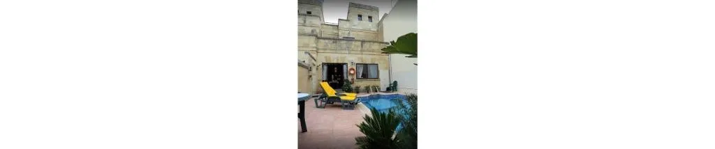 Terrace, Grotto's Paradise B&B, Gozo
