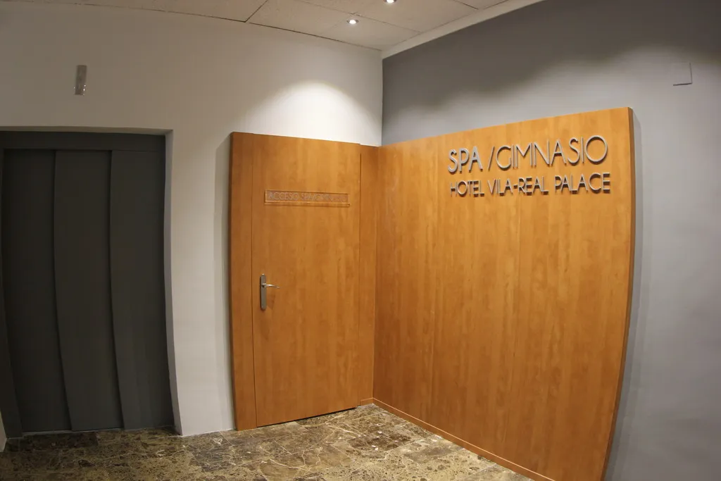 Sports and Entertainment, Magic Marina Azul, Valencia