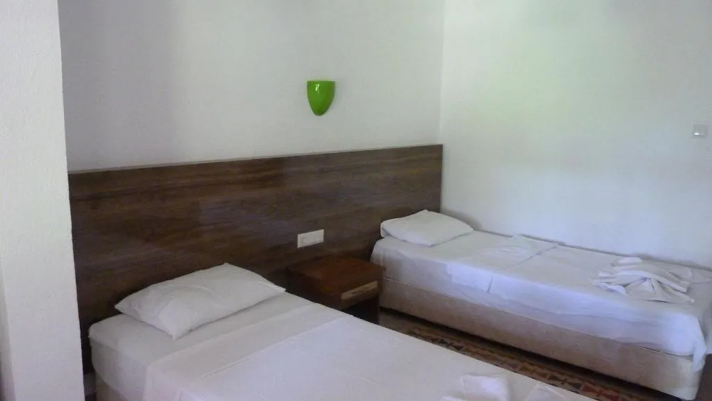 Room, Simge Pension, Antalya