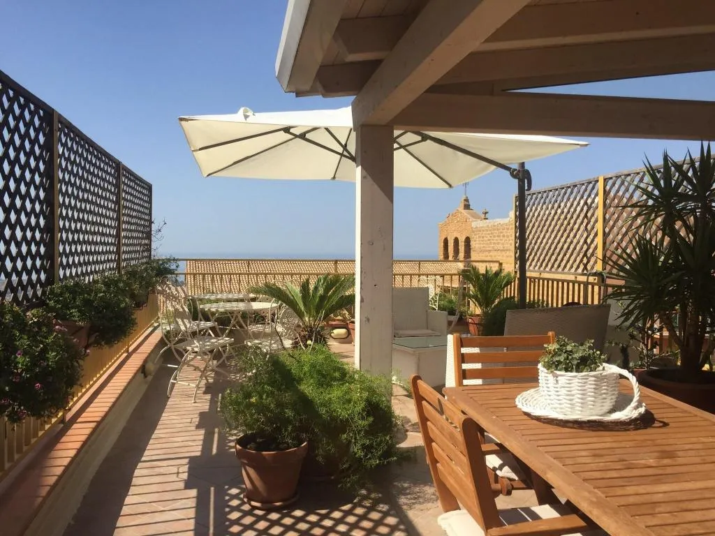 Terrace, B&B Portatenea, Catania