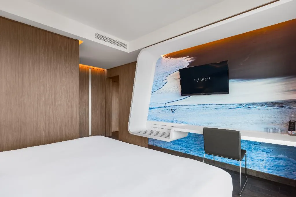 JUNIOR SUITE SEA VIEW Room, Eurostars Cascais, Lisbon