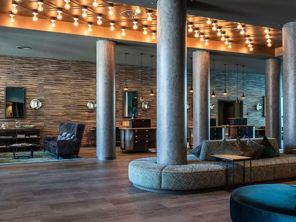 Lobby, Ameron Abion Spreebogen Waterside, Berlin
