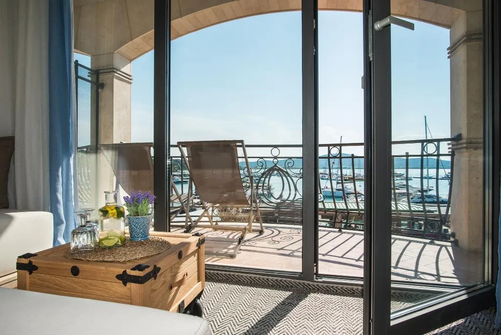 DOUBLE DELUXE SEA VIEW Room, Blu Bay Boutique Hotel, Bourgas
