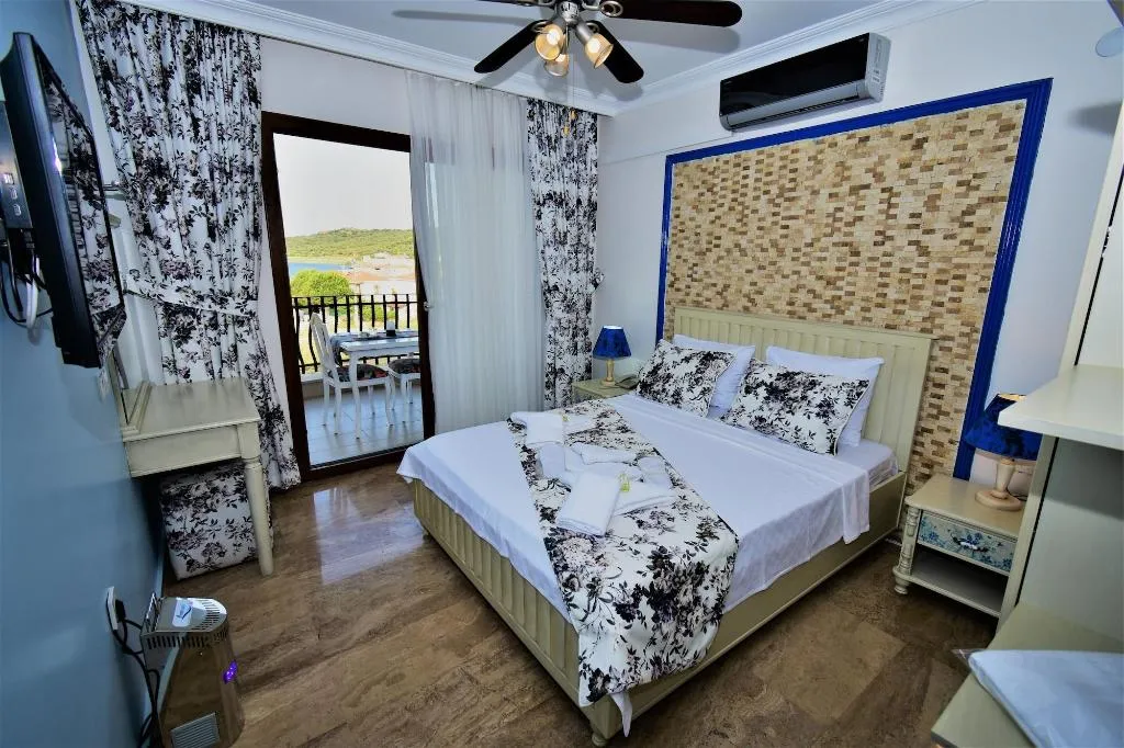 Room, Cunda Paradise Otel, Izmir