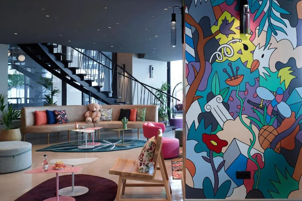 Bar, Moxy Athens City, Athens