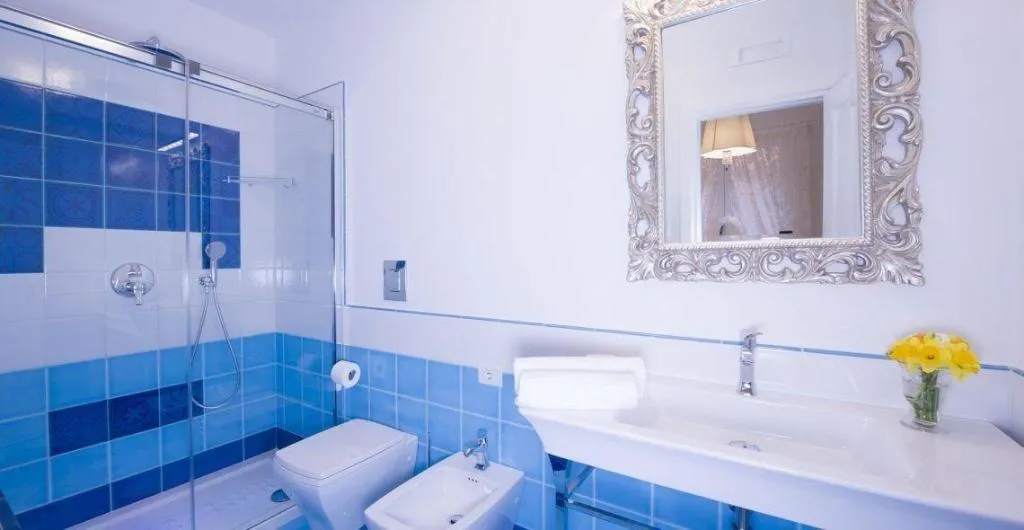 Room, La Valle Delle Ferriere, Naples