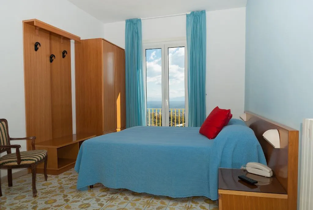 DOUBLE SEA VIEW Room, Hotel Internazionale, Naples