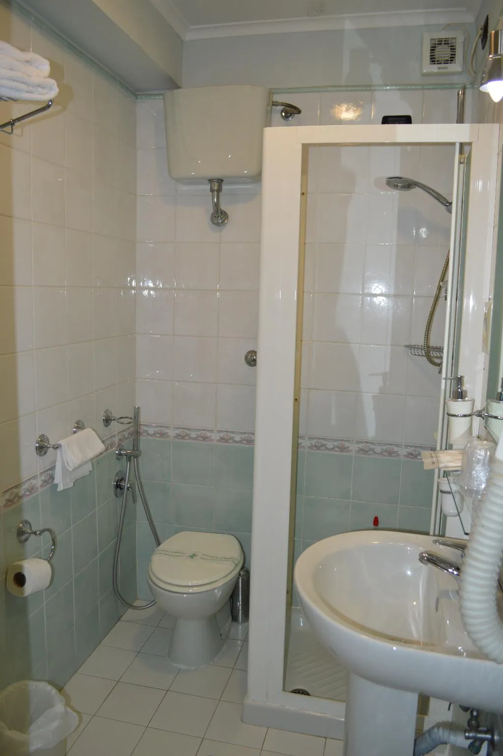 Room, Neapolis, Naples