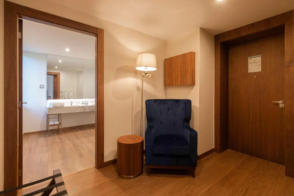 Room, Boeira Garden Hotel Porto Gaia, Curio Collection, Porto