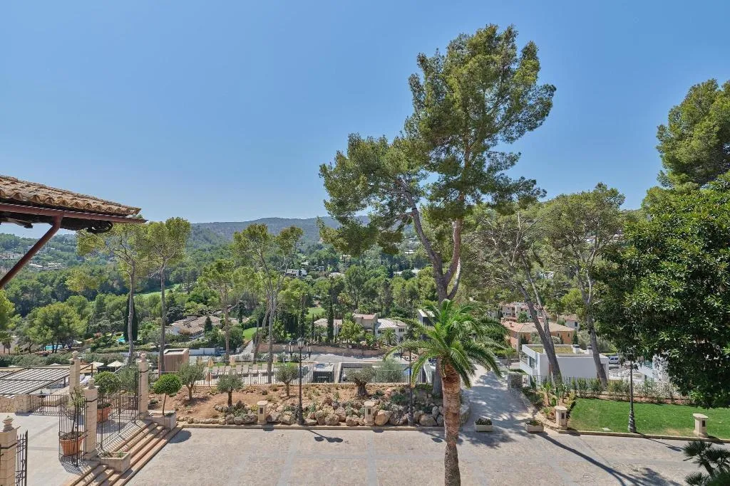 DOUBLE CLASSIC GARDEN VIEW Room, Castillo Hotel Son Vida, Majorca
