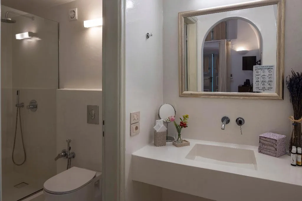 Double or Twin STANDARD Room, Aria Lito Mansion, Santorini