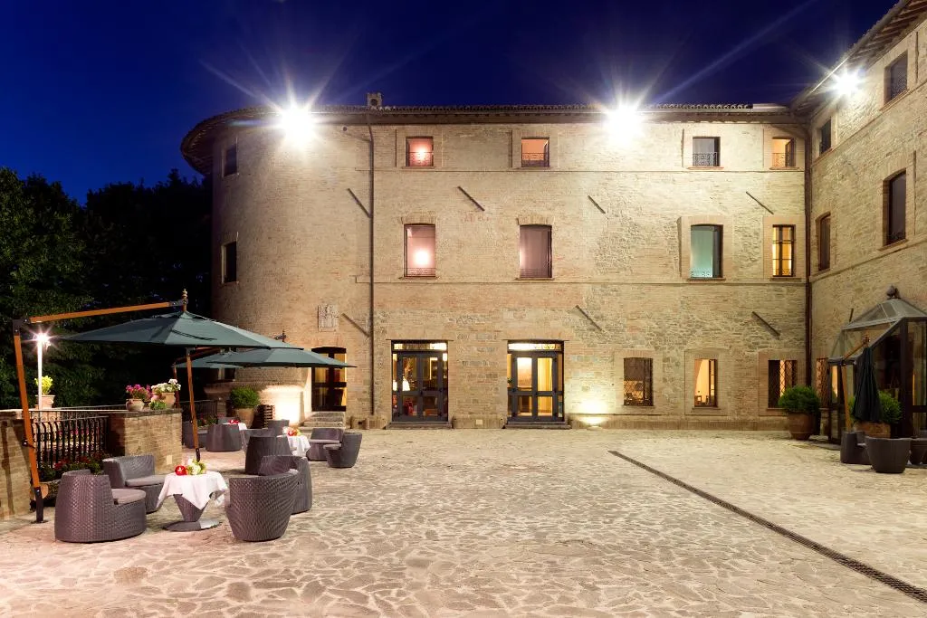 Lobby, Castello di Baccaresca, Umbria