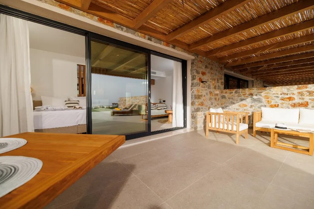 JUNIOR SUITE DELUXE SEA VIEW Room, Deos Luxury Suites, Crete