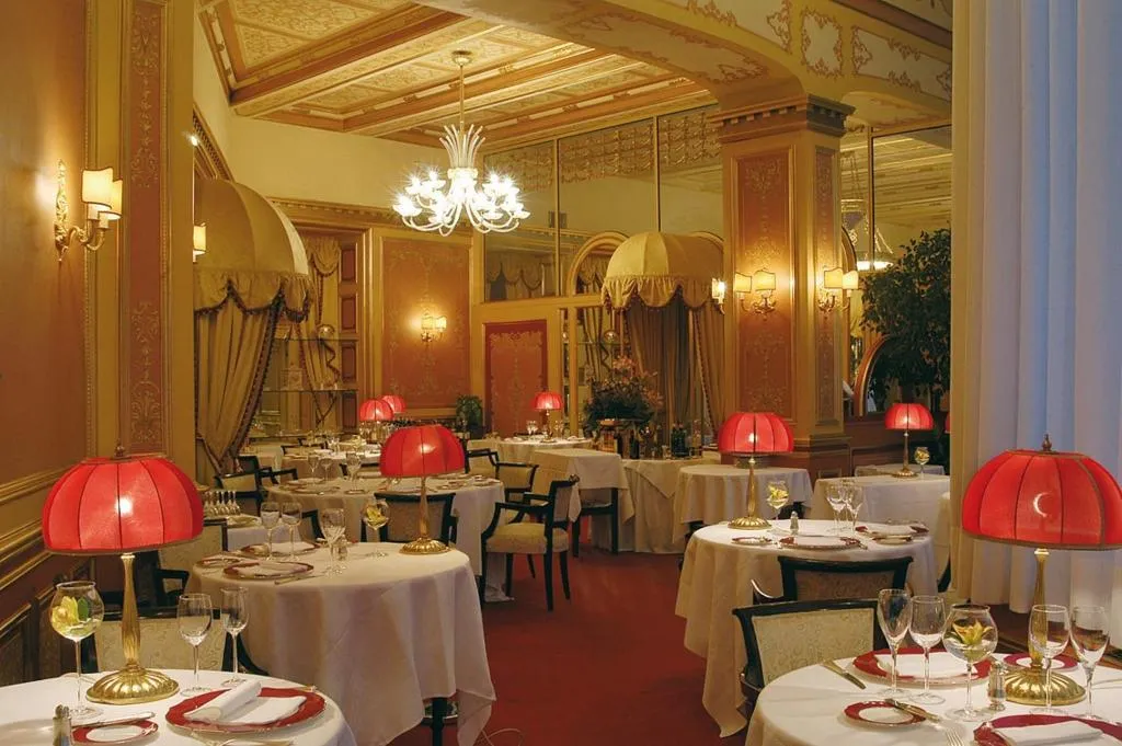 Restaurant, Regina Palace, Milan