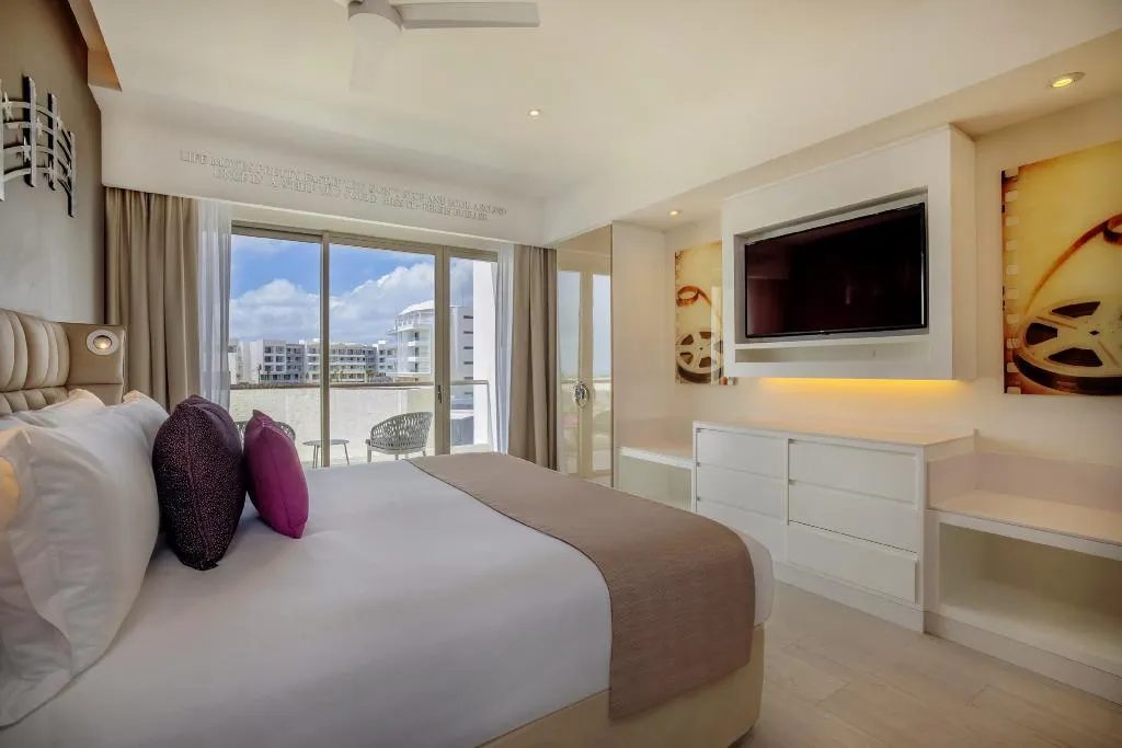 SUITE PREMIER Room, Planet Hollywood Cancun by Royalton, Cancun Area