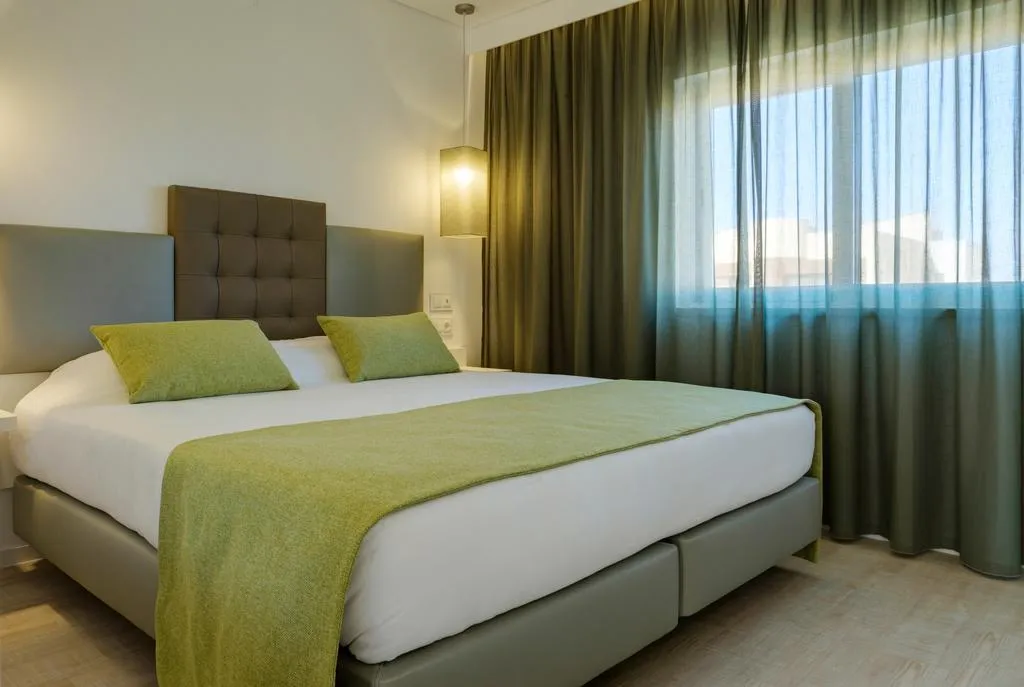APARTMENT DELUXE ONE BEDROOM Room, 3HB Falesia Garden, Algarve
