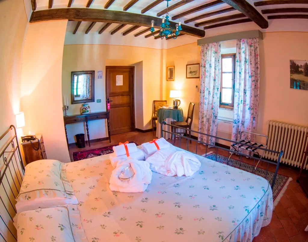 DOUBLE CLASSIC Room, Relais Villa Petrischio, Perugia