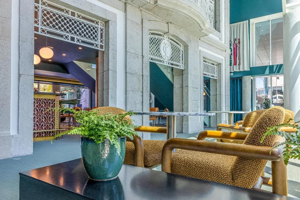 Lobby, Cenica Porto Hotel, Curio Collection By Hilton, Porto