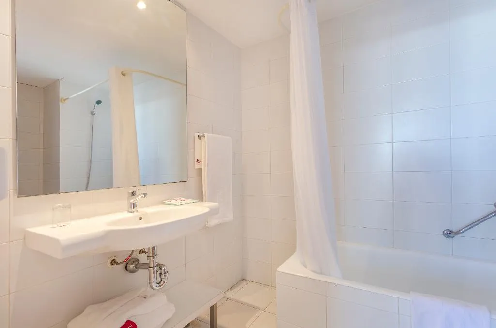Double or Twin WITH BALCONY Room, JS Sol Can Picafort, Majorca