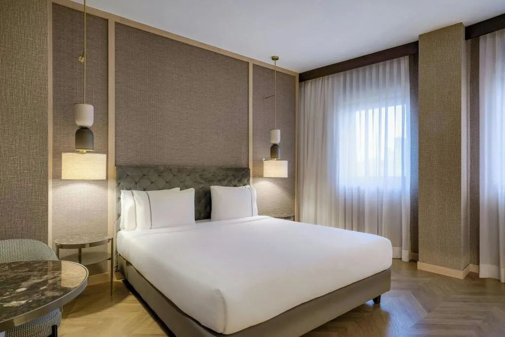 DOUBLE CITY VIEW KING BED Room, AC Milano, Milan