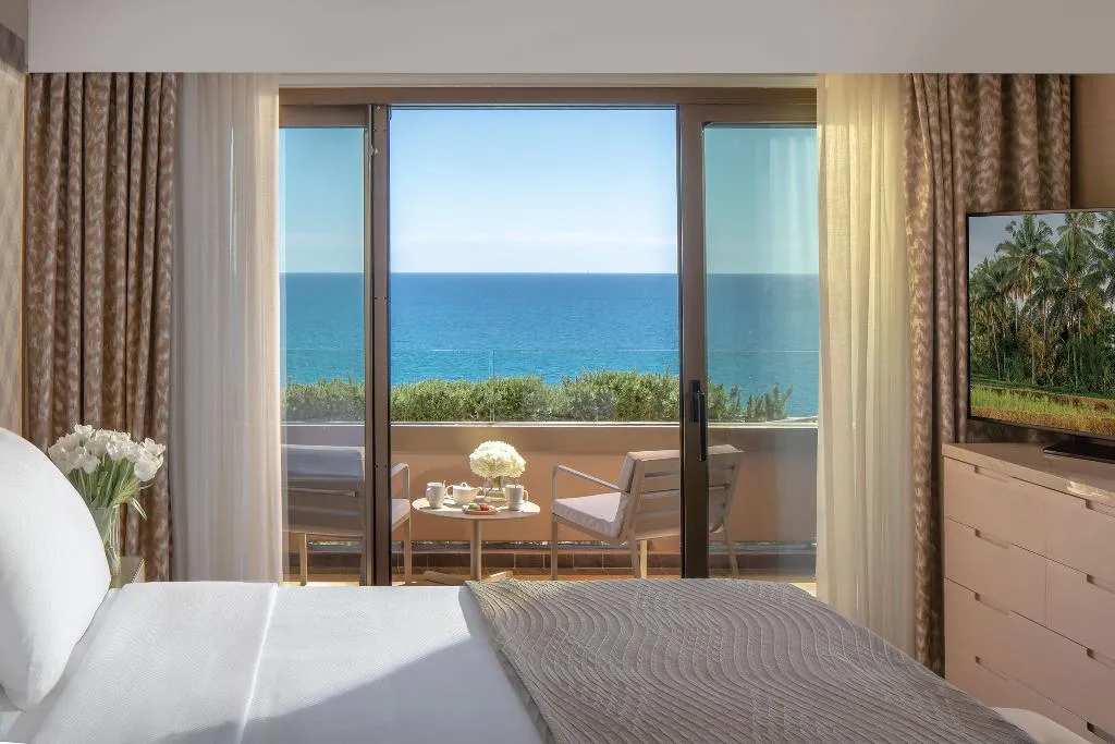SUITE PENTHOUSE Room, Four Seasons Hotel, Cyprus