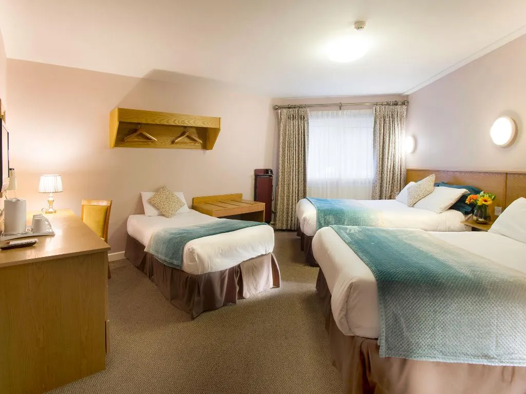 TRIPLE STANDARD Room, Great National Commons Inn Hotel, Cork