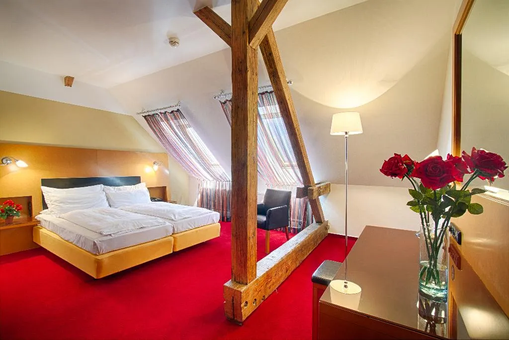 Double or Twin DELUXE Room, Theatrino Hotel, Prague