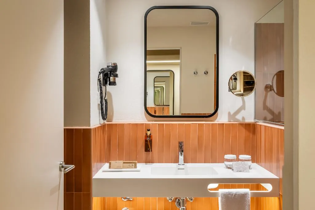 Double or Twin WITH TERRACE Room, Delfin, Costa Brava