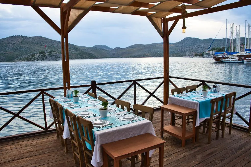 Beach, Defne Lorina, Dalaman