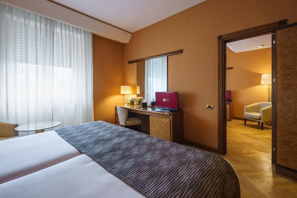 Room, Exe Majestic, Naples