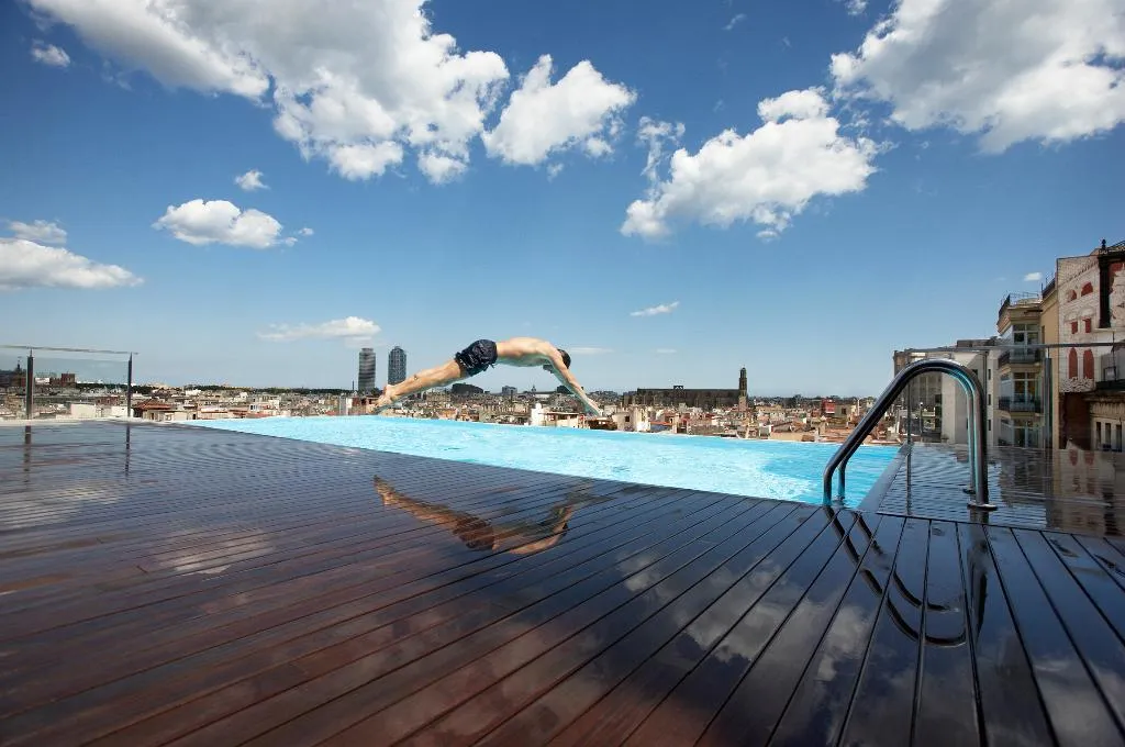Pool, Grand Hotel Central, Barcelona