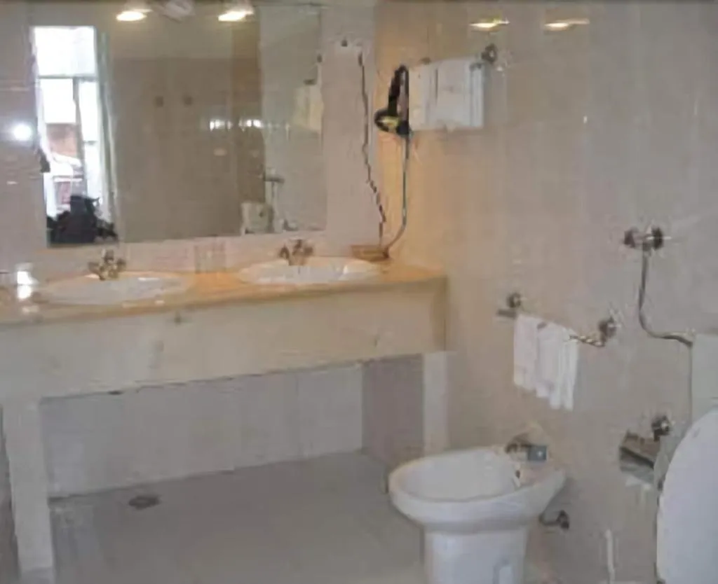 Room, Residencial Flor da Baixa, Lisbon