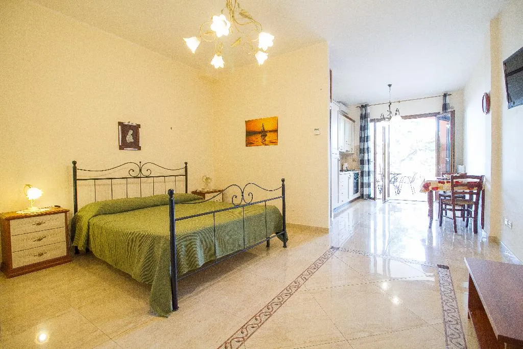STUDIO SEA VIEW Room, Etna Royal View, Catania