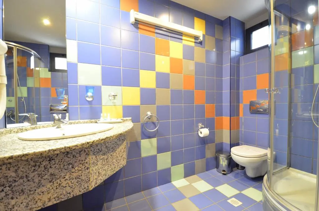 STUDIO STANDARD Room, Evilion, Thessaloniki