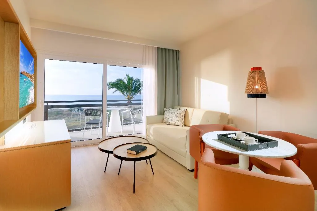 JUNIOR SUITE SEA VIEW Room, Grand Palladium Select Palace Ibiza, Ibiza