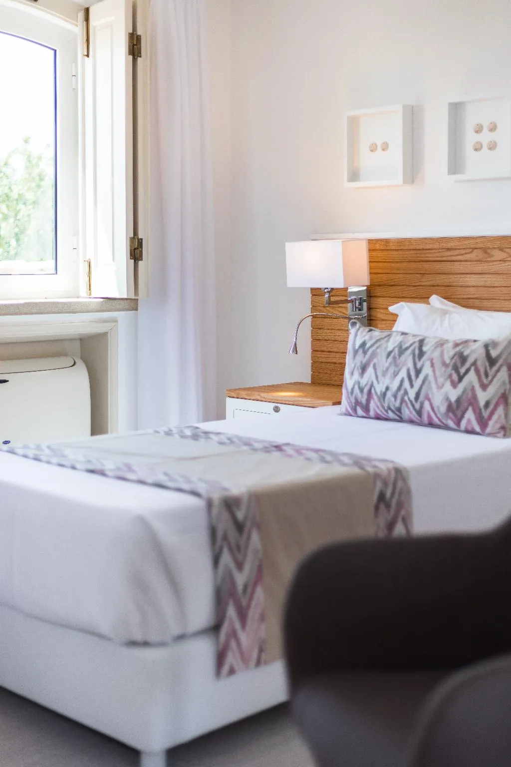 VILLA SIX BEDROOMS WITH PRIVATE POOL Room, Shantivillas, Algarve