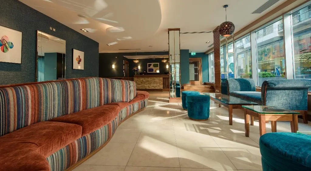 Lobby, Tallaght Cross Hotel, Dublin