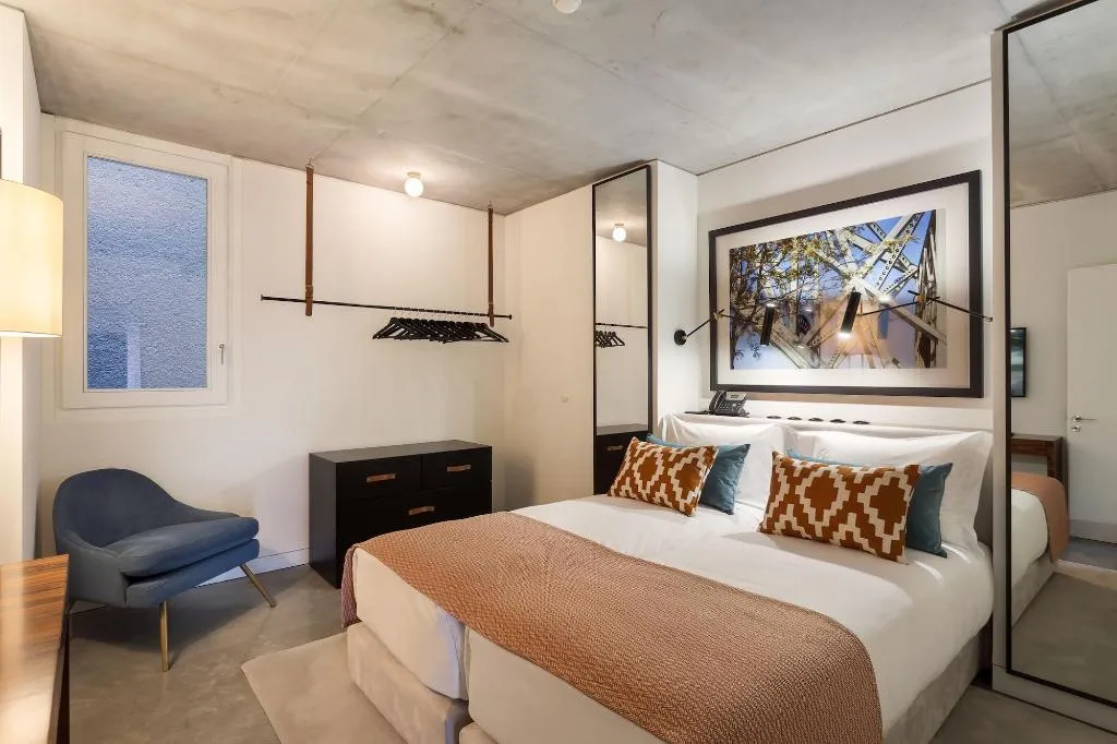 Room, S.Bento Residences, Porto