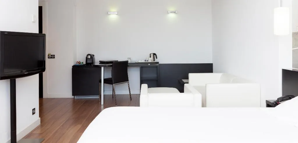 DOUBLE SUPERIOR Room, Axor Barajas, Madrid