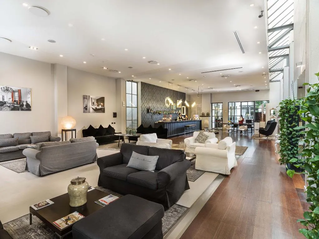 Lobby, TownHouse 12, Milan