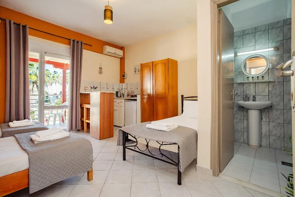 TRIPLE BASIC Room, Solena Studios Kavos, Corfu